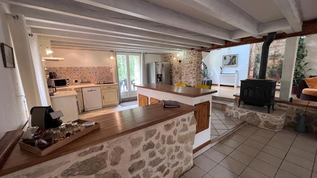 L'Ermitage De Meyriat Villa Brenod Eksteriør bilde